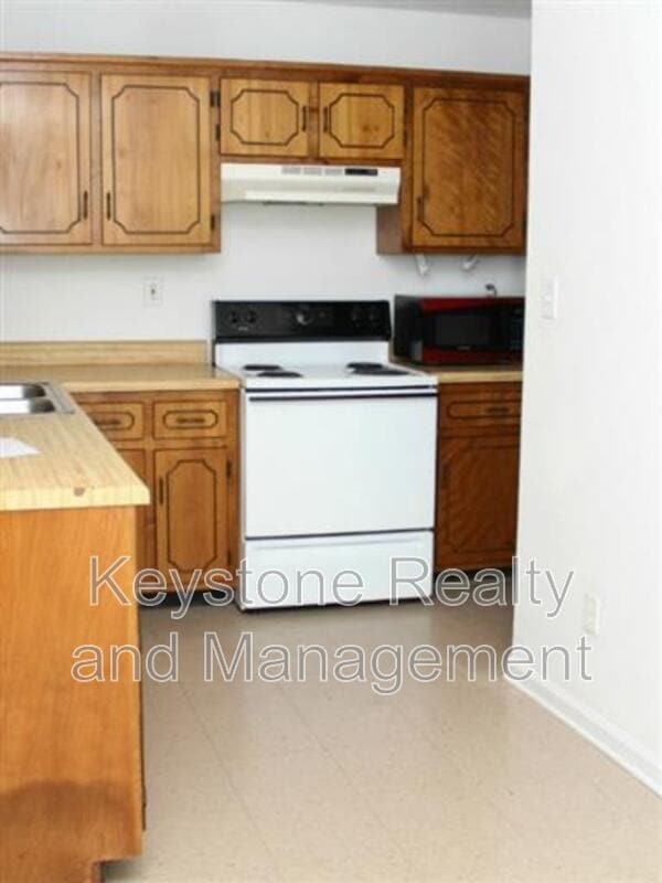 Foto del edificio - 1375-1A Thompsonville Ln