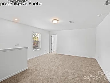 Foto principal - 10003 Travis Floyd Ln