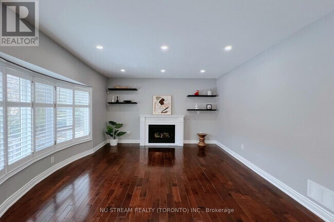 Building Photo - 49 Portelli Crescent