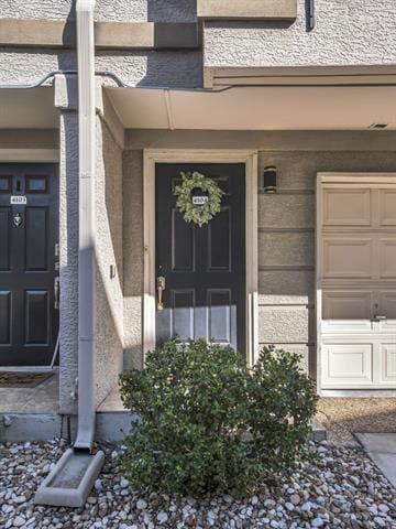 Building Photo - 2201 Wolf St