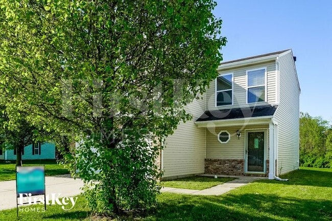 Building Photo - 2122 Southernwood Ln