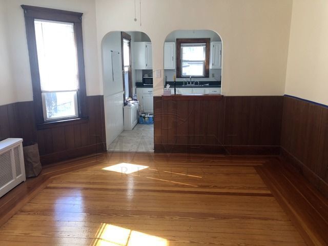 Foto del edificio - 24 Walnut Rd