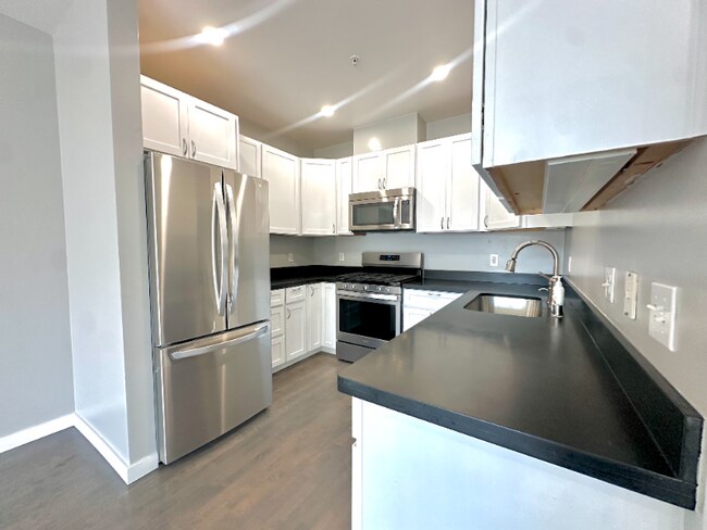 Foto del edificio - 4343 3rd St