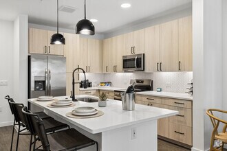 Interior Photo - Elina