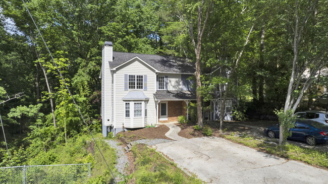 Building Photo - 4433 Coopers Creek Dr SE