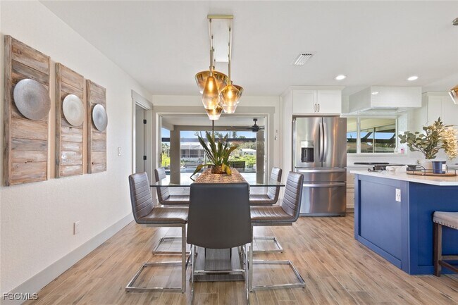 Building Photo - 2232 SE 27th St