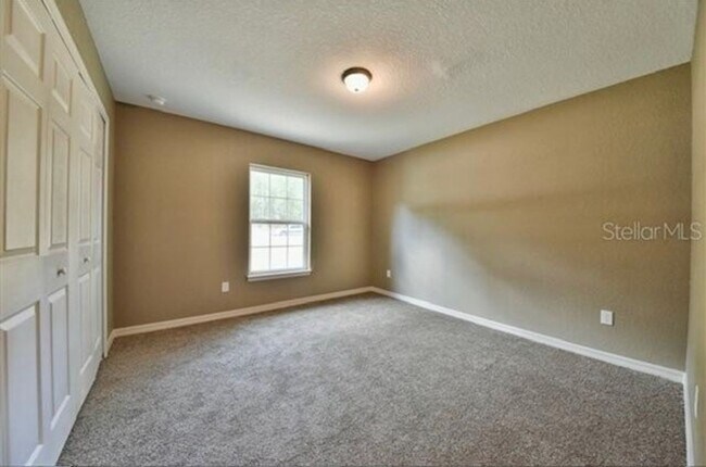 Foto del edificio - Brand New Home In Marion Oaks