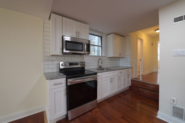 Photo - 1547 S 13th St Townhome
