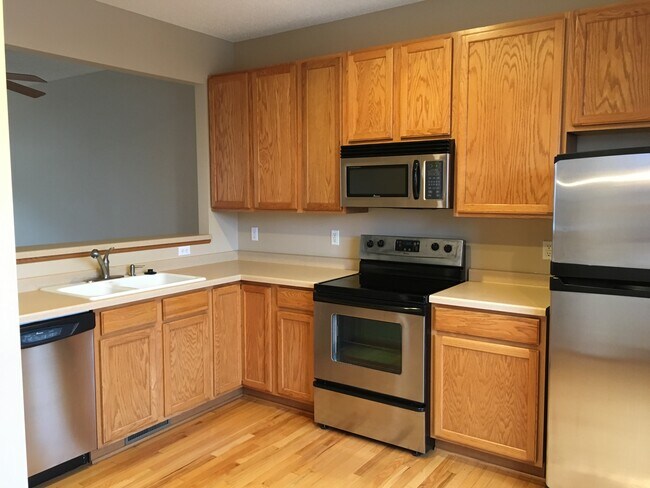 Foto del edificio - 747 2nd St NE