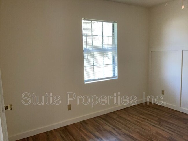 Building Photo - 543 Dulin St