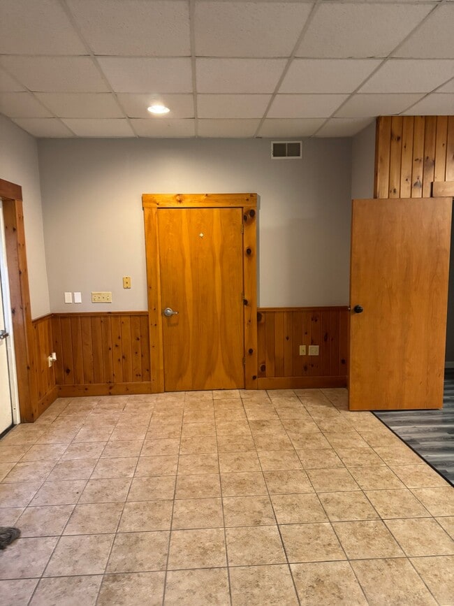 Building Photo - 150 Lighthouse Ln