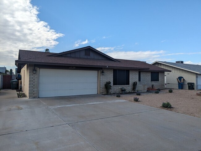 Building Photo - 4329 W Garden Dr