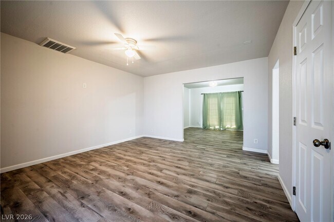 Foto del edificio - 343 Tungsten St