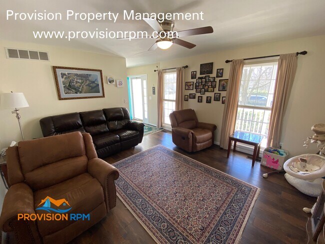 Building Photo - 1497 Amberwood Dr