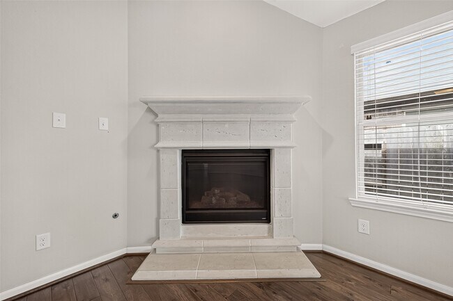 Building Photo - 26602 Yukon Straight Dr