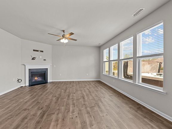 Building Photo - Build Equity While Leasing - Lease and Own...