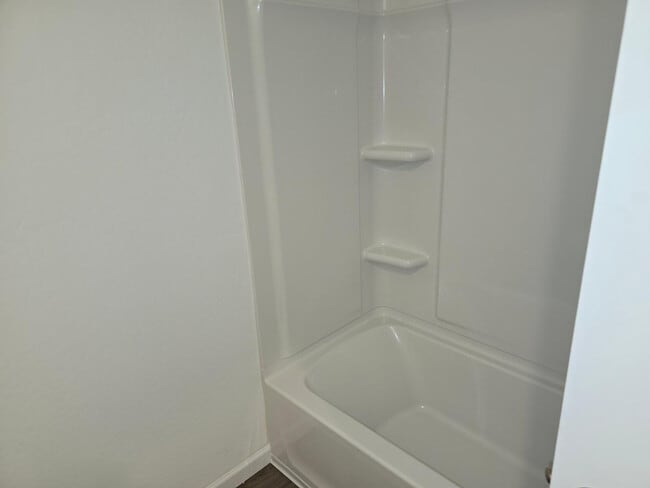 Building Photo - 737 Dylan Ct