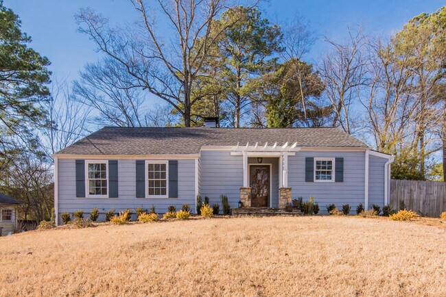 Building Photo - 2310 Melante Dr NE