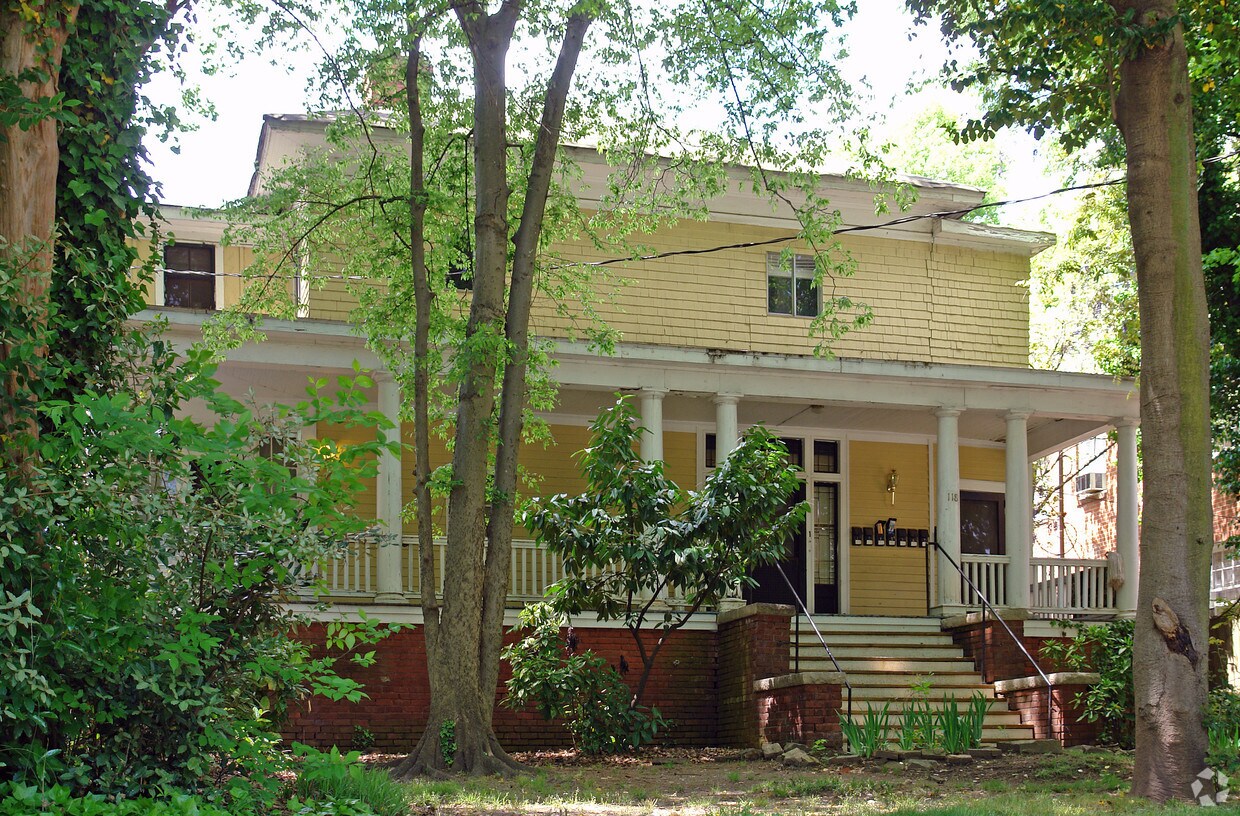 Primary Photo - 118 S Boylan Ave