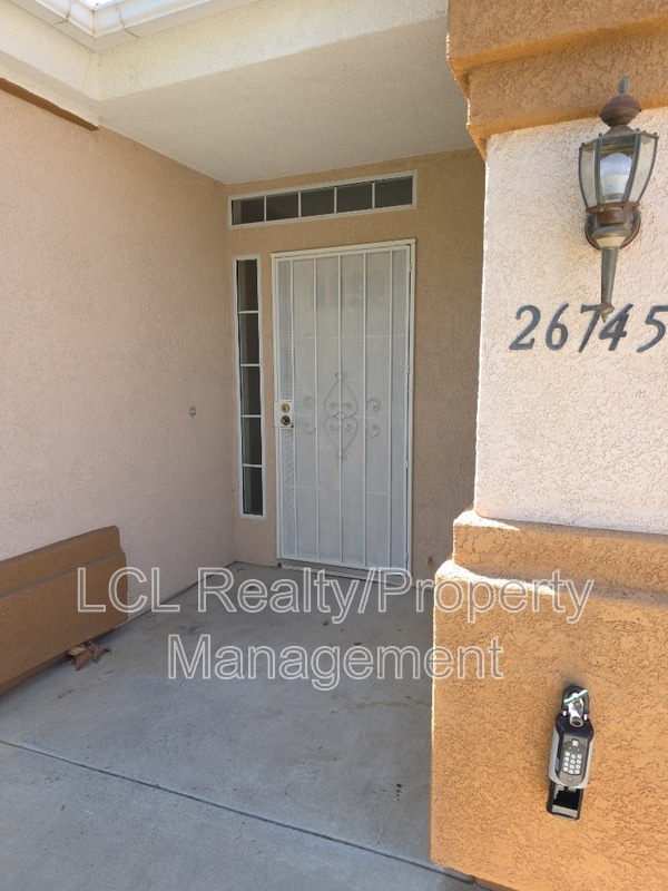 Foto del edificio - 26745 Summer Sunshine Dr