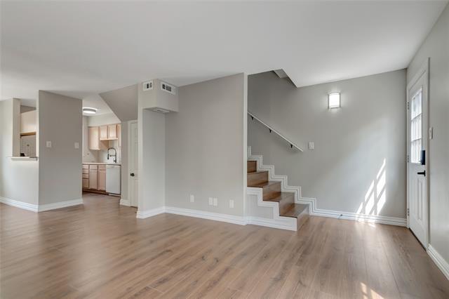 Building Photo - 4039 Cole Ave