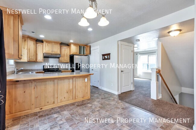 Foto del edificio - 1616 Village Ln