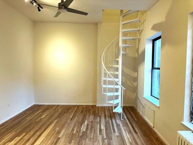 Foto del edificio - 605 W 112th St
