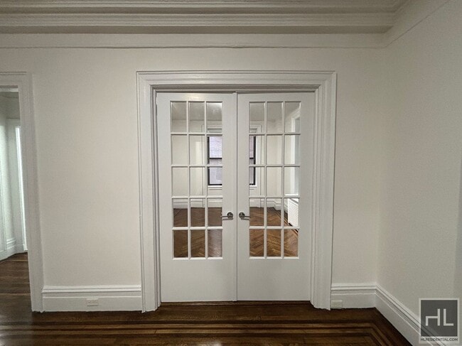 Building Photo - WEST 58 STREET