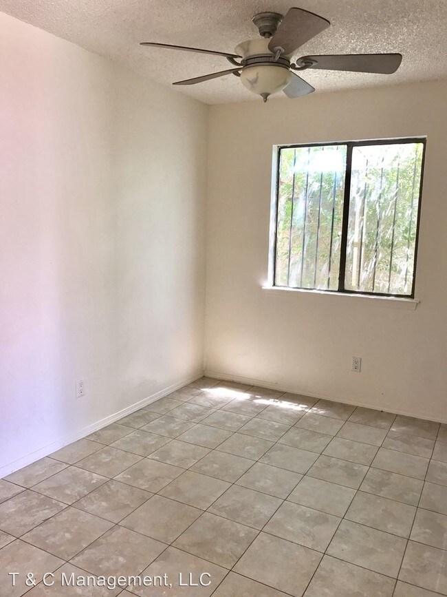 Building Photo - 2 br, 1 bath House - 614 Palomas DR SE