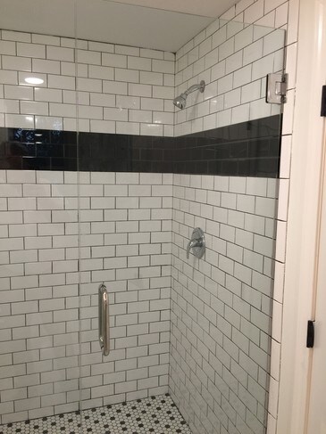 Foto del edificio - 827 N State St