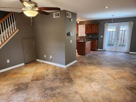 Foto del edificio - 806 Summer Pl NW
