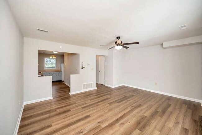 Foto del edificio - 2424 Lafayette Blvd
