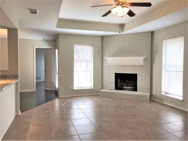 Foto del edificio - 8833 Camfield Way St