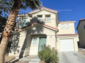 Building Photo - 704 St Keyne St