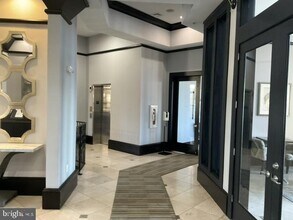 Building Photo - 11329 Aristotle Dr