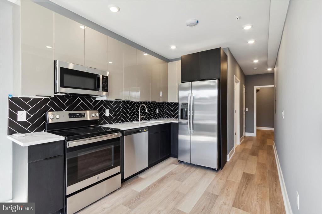 Foto principal - 1615 Poplar St