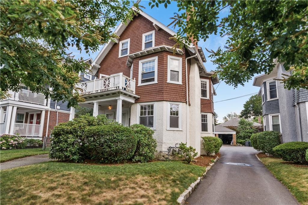 Foto principal - 155 Irving Ave