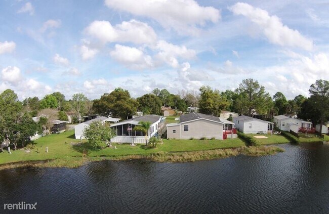 Building Photo - 1820 Rock Springs Rd