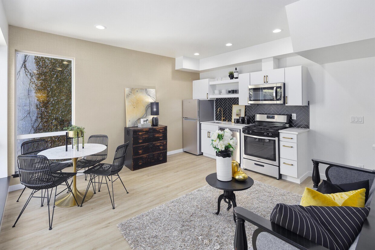 Foto principal - 1213 E Mercer St