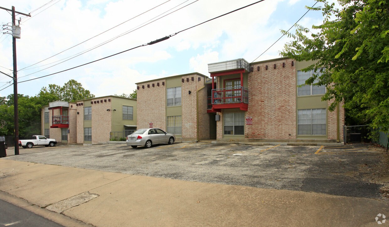 Foto del edificio - Grover Gardens