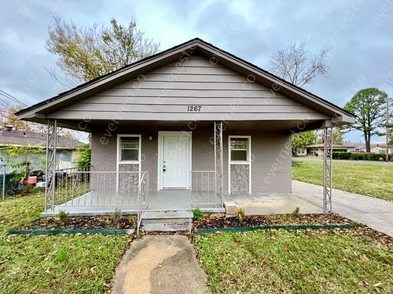 1267 Hamilton St, Conway, AR 72032 House Rental in Conway, AR
