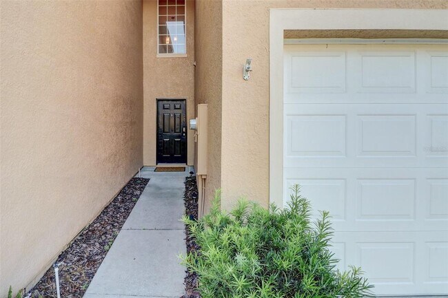 Foto del edificio - 16305 Fairford Palms Ct