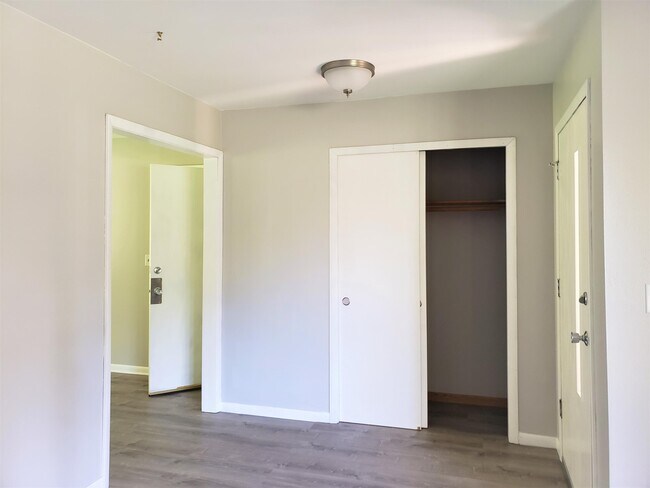 Foto del edificio - 5770 S St Andrews Dr