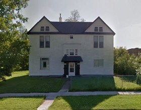 Building Photo - 1416 Weeks Ave
