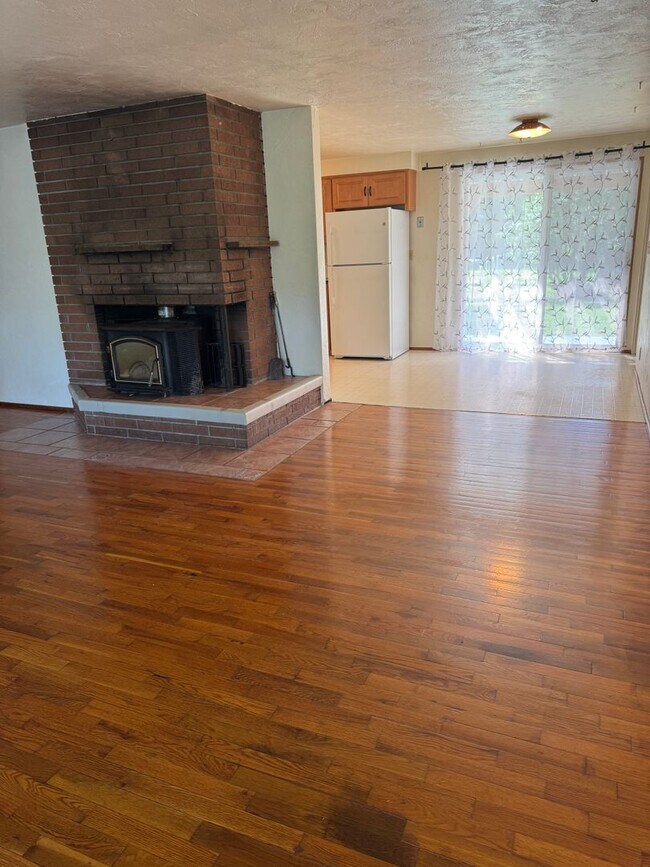 Foto del edificio - 1270 W Hilliard Ln