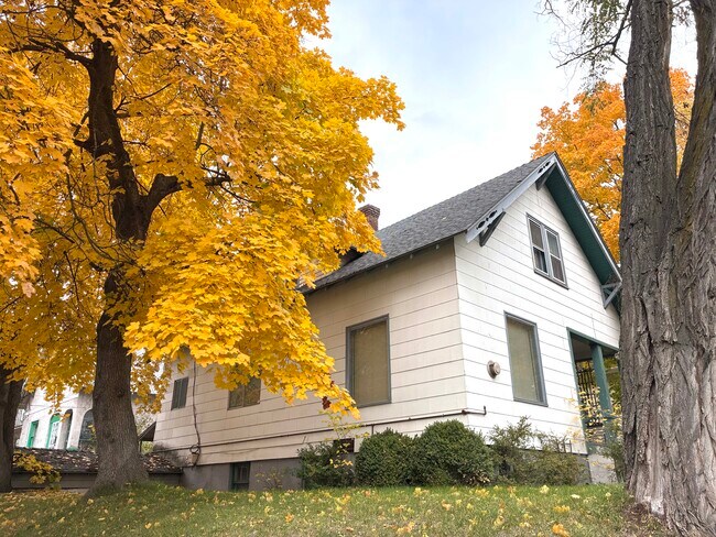 Foto del edificio - 428 S Chestnut St