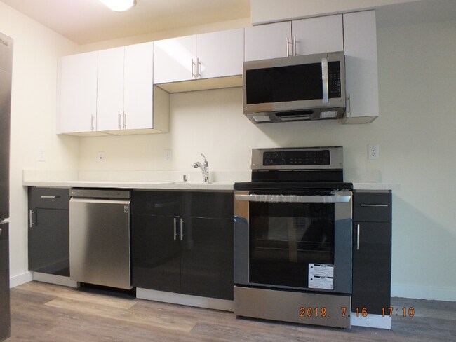 Foto del edificio - 12544 15th Ave NE