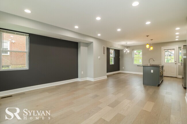 Foto del edificio - Nice 3BR 2BA Brick Home