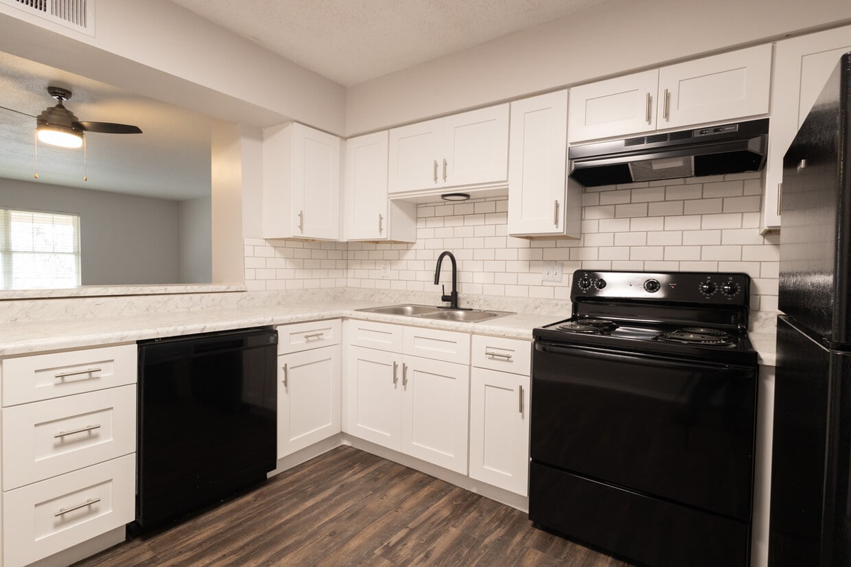 Primary Photo - The Sycamores