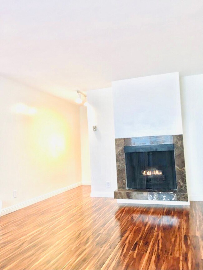 Foto del edificio - 1130 9th St